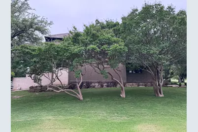 200 Balboa Court, Irving, TX 75062 - Photo 17
