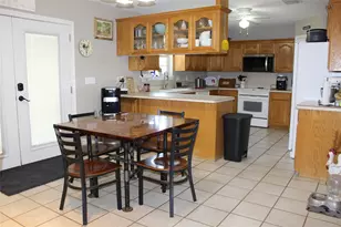 1219 Prairie Wind Blvd, Stephenville, TX 76401 - Photo 5