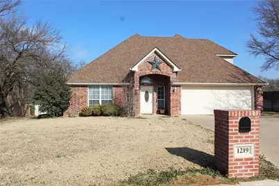 1219 Prairie Wind Boulevard, Stephenville, TX 76401 - Photo 3
