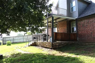 1219 Prairie Wind Blvd, Stephenville, TX 76401 - Photo 17