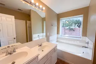 5400 Shepherd Pl, Flower Mound, TX 75028 - Photo 7