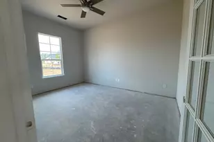 804 Zachary Michael Ct, Springtown, TX 76082 - Photo 5