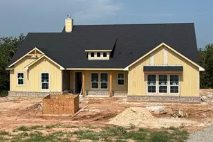804 Zachary Michael Ct, Springtown, TX 76082 - Photo 1