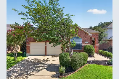 9827 Cliffside Drive, Irving, TX 75063 - Photo 3