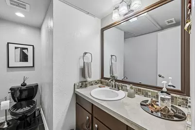 [Address not provided], Dallas, TX 75230 - Photo 17