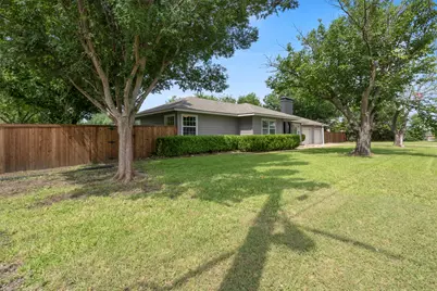 1516 E Peyton, Sherman, TX 75090 - Photo 3