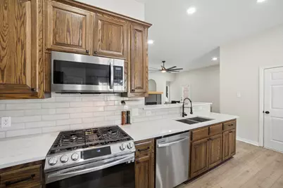 7410 Handen Drive, Rowlett, TX 75089 - Photo 9