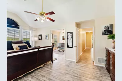 615 E Lynn Creek Drive, Arlington, TX 76002 - Photo 21