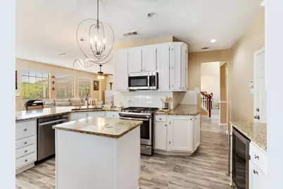 615 E Lynn Creek Drive, Arlington, TX 76002 - Photo 7