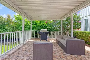 615 E Lynn Creek Dr, Arlington, TX 76002 - Photo 11