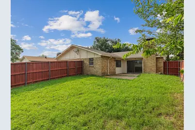 1926 Rambling Ridge Lane, Carrollton, TX 75007 - Photo 25