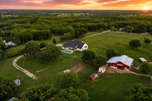 1920 Meander Rd, Granbury, TX 76049 - Photo 1