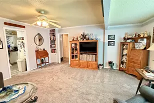 309 Glen Oaks, Bonham, TX 75418 - Photo 17