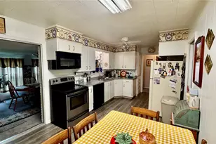 309 Glen Oaks, Bonham, TX 75418 - Photo 3