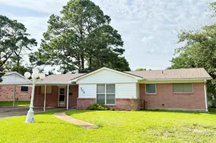 309 Glen Oaks, Bonham, TX 75418 - Photo 13