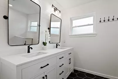 8734 Westfield Drive, Dallas, TX 75243 - Photo 21