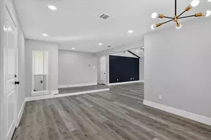 501 Kent Dr, Lewisville, TX 75067 - Photo 11