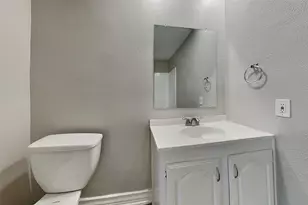 1517 Camelia Dr, Lewisville, TX 75067 - Photo 17
