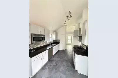 1103 Holly Drive, Carrollton, TX 75010 - Photo 9