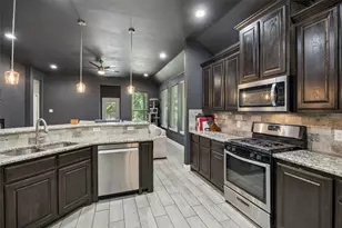 4030 Gilmore St, Fort Worth, TX 76111 - Photo 11