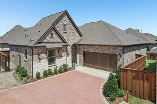 4817 Forest Crest Pkwy, Arlington, TX 76005 - Photo 1