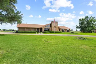 1900 S Shore Dr, Bonham, TX 75418 - Photo 31