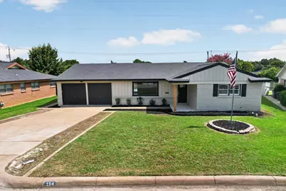 154 Hallmark Drive W, Fort Worth, TX 76134 - Photo 25