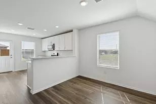 828 Springwell Dr, Princeton, TX 75407 - Photo 9