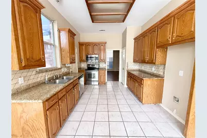 8902 Bayshore Lane, Rowlett, TX 75088 - Photo 3