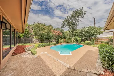 2709 Oak Trail Court, Dalworthington Gardens, TX 76016 - Photo 5