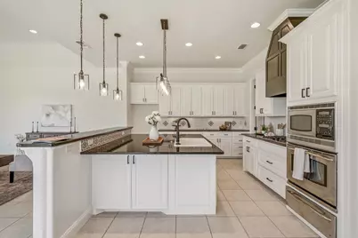 2414 Vineyard Drive, Granbury, TX 76048 - Photo 9