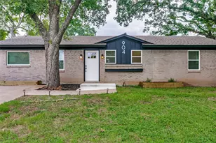 904 Bryan Dr, Bedford, TX 76022 - Photo 1