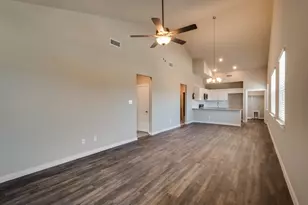 750 Fallow Dr, Venus, TX 76084 - Photo 3