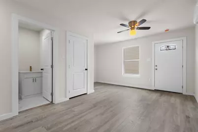 106 Mount Shasta Street, Dallas, TX 75211 - Photo 25
