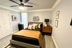 536 E Avenue J, Grand Prairie, TX 75050 - Photo 11