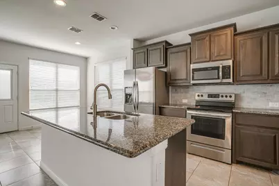 9044 Twin Mills Boulevard, Fort Worth, TX 76179 - Photo 15