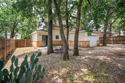 10323 Budtime Lane, Dallas, TX 75217 - Photo 29
