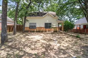10323 Budtime Ln, Dallas, TX 75217 - Photo 1