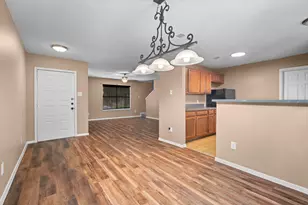 10323 Budtime Ln, Dallas, TX 75217 - Photo 5