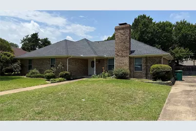 1114 Valerie Drive, Cedar Hill, TX 75104 - Photo 1