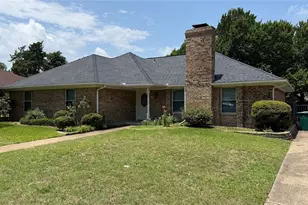 1114 Valerie Dr, Cedar Hill, TX 75104 - Photo 1