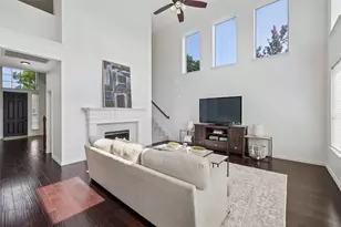 10940 Blackberry Ln, Frisco, TX 75033 - Photo 7