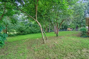 118 E Florence St, Denison, TX 75021 - Photo 3