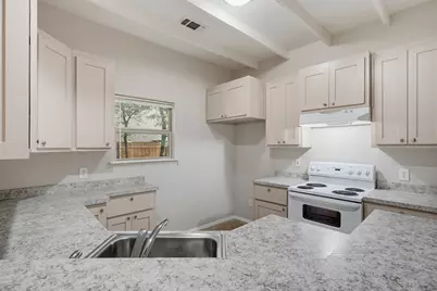 103 Del Rio Avenue #B, Benbrook, TX 76126 - Photo 17