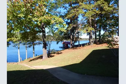 3073 East Lake, Gladewater, TX 75647 - Photo 15