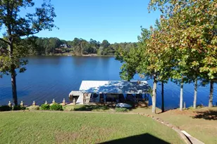 3073 East Lake, Gladewater, TX 75647 - Photo 5