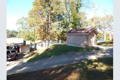 3073 East Lake, Gladewater, TX 75647 - Photo 17