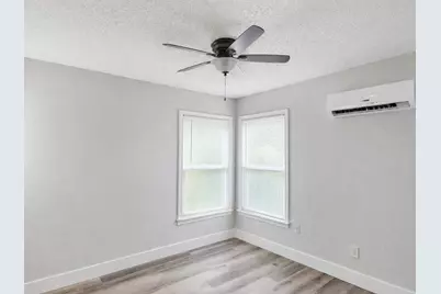 1817-1819 Brittain Street, Fort Worth, TX 76111 - Photo 13