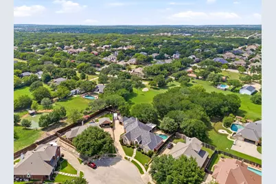 7805 Vineyard Court, North Richland Hills, TX 76182 - Photo 3