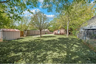 422 N Wood Street, Denton, TX 76209 - Photo 25